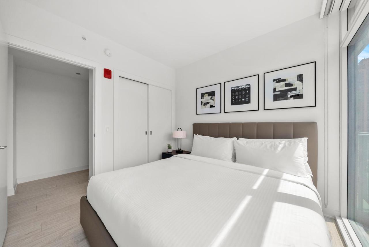 Steveston Waterfront Hotel ริชมอนด์ ภายนอก รูปภาพ