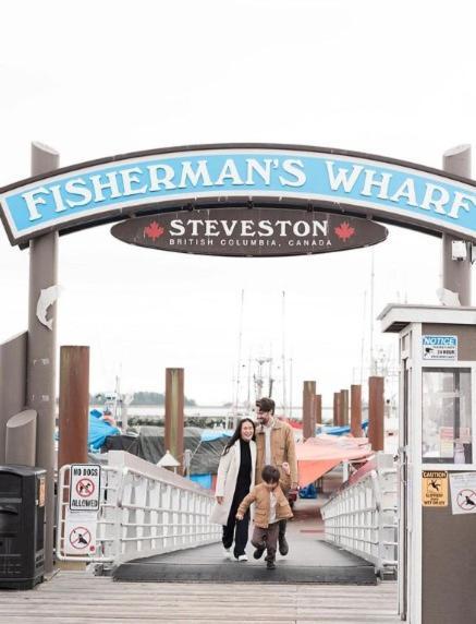 Steveston Waterfront Hotel ริชมอนด์ ภายนอก รูปภาพ
